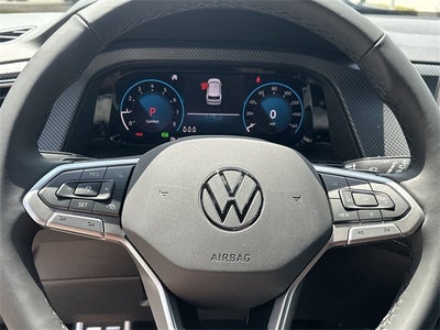 2025 Volkswagen Atlas Cross Sport 2.0T SEL R-Line Black