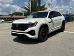 2025 Volkswagen Atlas Cross Sport 2.0T SEL R-Line Black