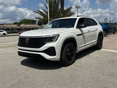2025 Volkswagen Atlas Cross Sport 2.0T SEL R-Line Black