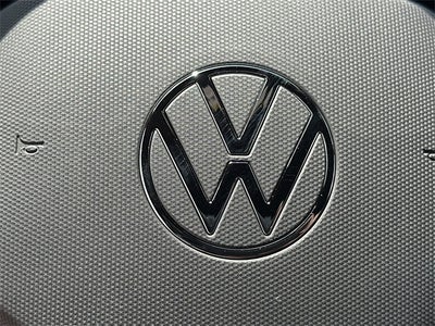 2025 Volkswagen Atlas Cross Sport 2.0T SEL R-Line Black