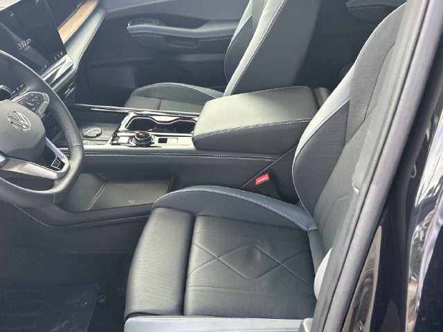 2027 Volkswagen Atlas SEL R - LINE