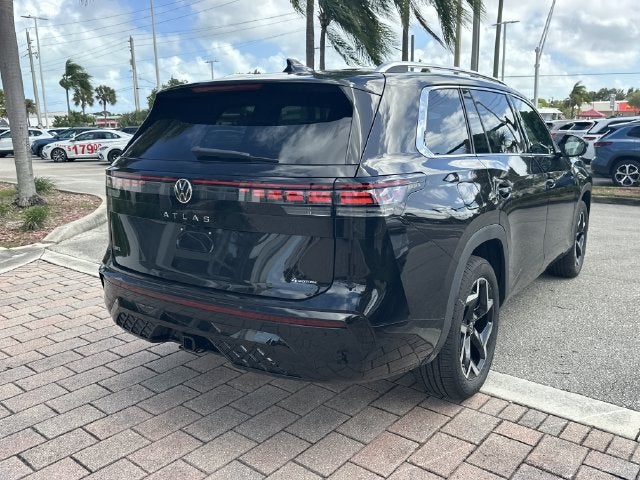 2027 Volkswagen Atlas SEL R - LINE