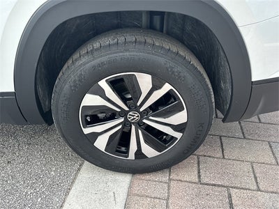 2026 Volkswagen Atlas 2.0T SE