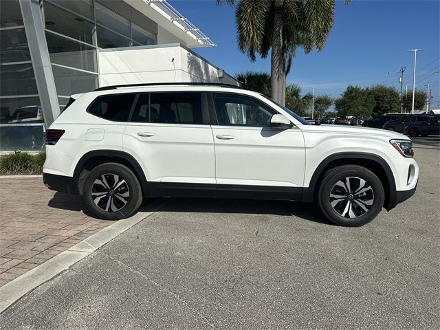 2026 Volkswagen Atlas 2.0T SE