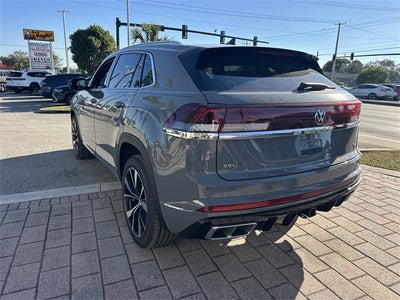 2026 Volkswagen Atlas Cross Sport 2.0T SEL Premium R-Line