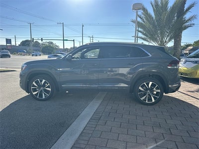 2026 Volkswagen Atlas Cross Sport 2.0T SEL Premium R-Line