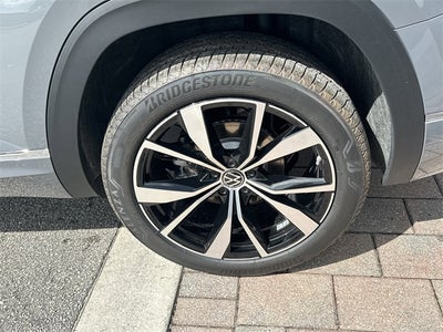 2026 Volkswagen Atlas 2.0T SEL Premium R-Line