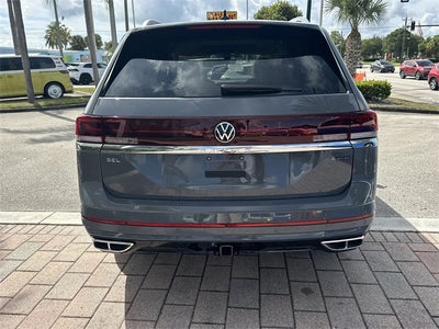 2026 Volkswagen Atlas 2.0T SEL Premium R-Line