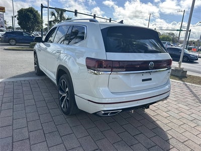 2026 Volkswagen Atlas 2.0T SEL Premium R-Line