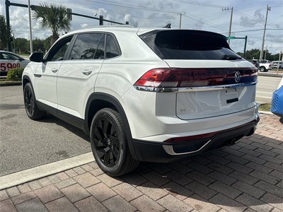2026 Volkswagen Atlas Cross Sport 2.0T SE w/Technology