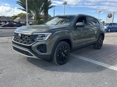2026 Volkswagen Atlas Cross Sport 2.0T SE w/Technology