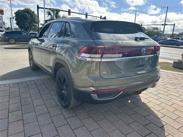 2026 Volkswagen Atlas Cross Sport 2.0T SE w/Technology