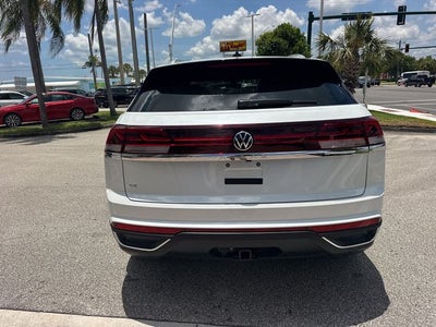 2026 Volkswagen Atlas Cross Sport 2.0T SE w/Technology