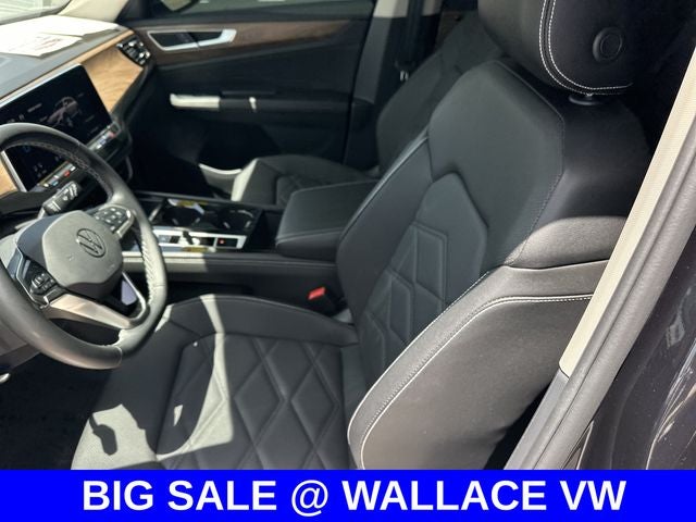 2025 Volkswagen Atlas 2.0T SE w/Technology