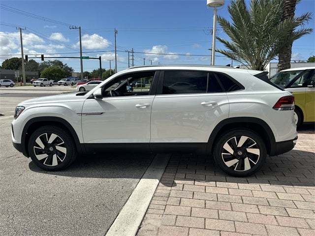 2026 Volkswagen Atlas Cross Sport 2.0T SE w/Technology