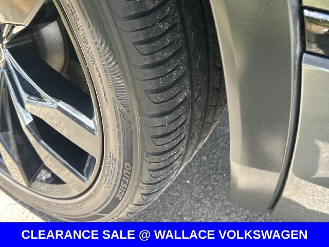 2020 Volkswagen Tiguan 2.0T SE R-Line Black