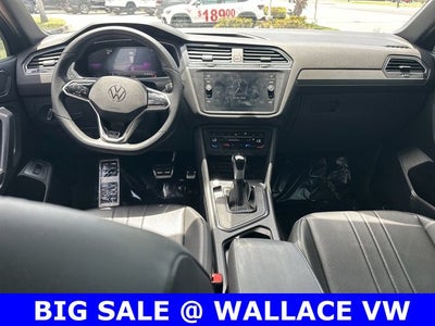 2024 Volkswagen Tiguan 2.0T SE R-Line Black