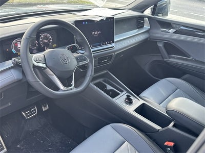 2026 Volkswagen Tiguan 2.0T SE R-Line Black