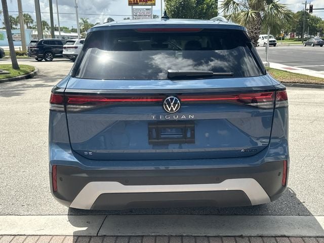 2026 Volkswagen Tiguan 2.0T SE