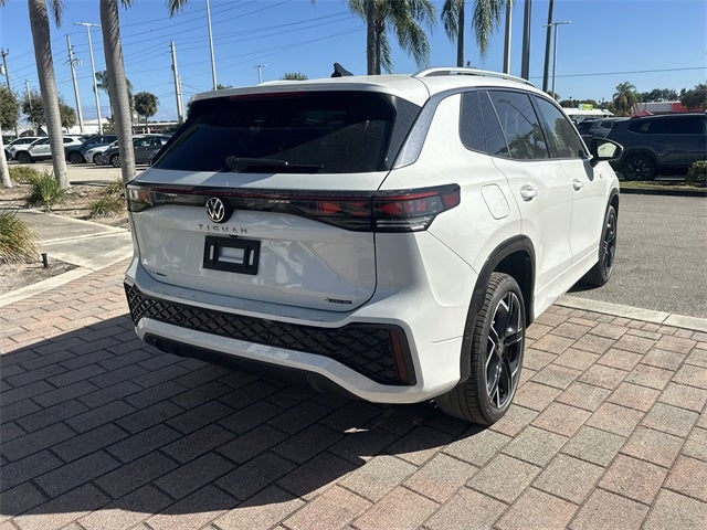 2026 Volkswagen Tiguan 2.0T SEL R-Line Turbo