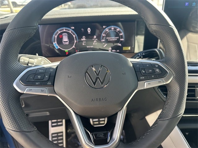 2026 Volkswagen Tiguan 2.0T SEL R-Line Turbo