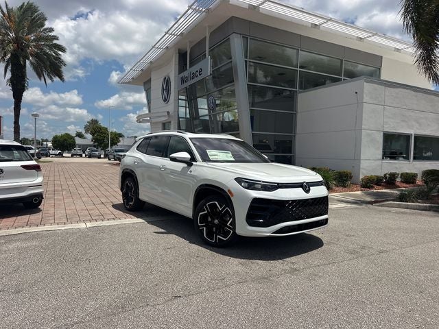 2026 Volkswagen Tiguan 2.0T SEL R-Line Turbo