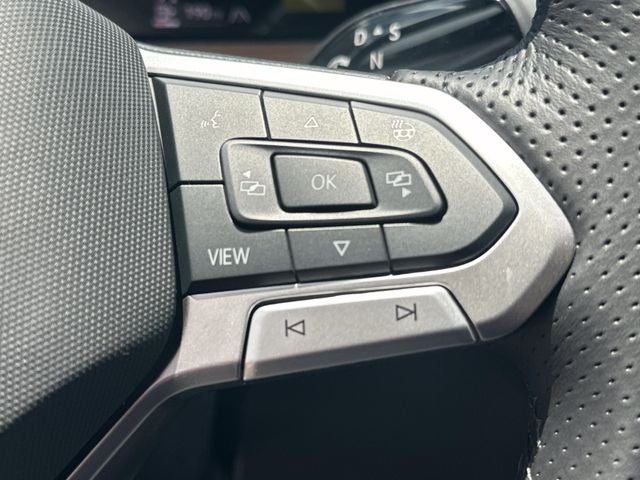 2026 Volkswagen Tiguan 2.0T SEL R-Line Turbo