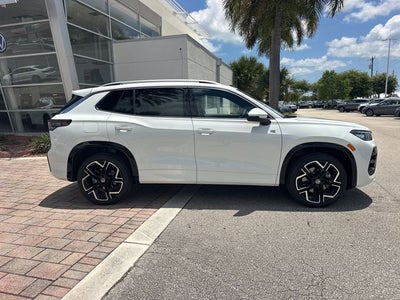 2026 Volkswagen Tiguan 2.0T SEL R-Line Turbo