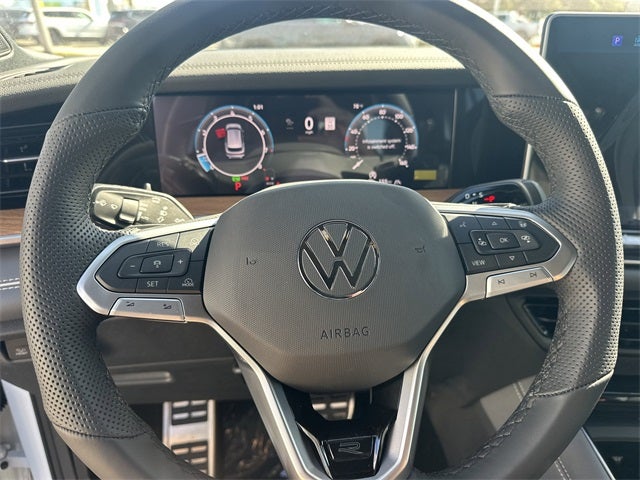 2026 Volkswagen Tiguan 2.0T SEL R-Line Turbo