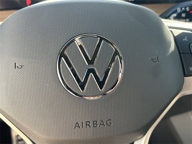 2026 Volkswagen Tiguan 2.0T SEL R-Line Turbo