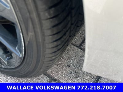 2023 Toyota Corolla Hatchback XSE