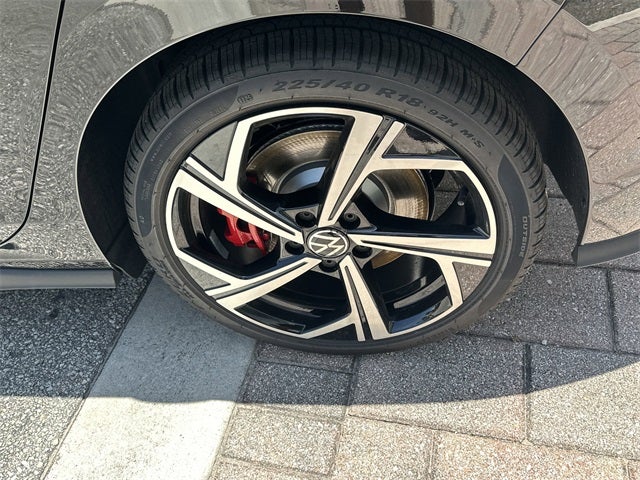2025 Volkswagen Golf GTI 2.0T SE