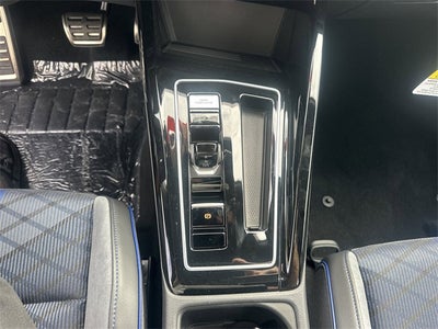 2026 Volkswagen Golf R 2.0T