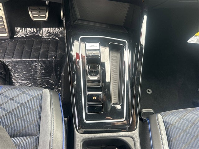 2026 Volkswagen Golf R 2.0T