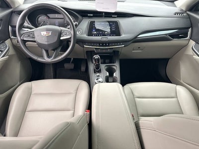 2023 Cadillac XT4 FWD Luxury