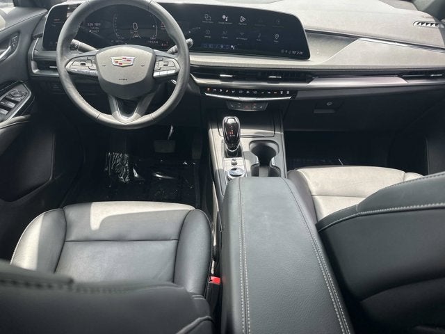 2024 Cadillac XT4 FWD Luxury