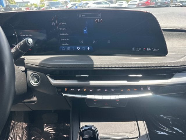 2025 Cadillac XT4 FWD Premium Luxury