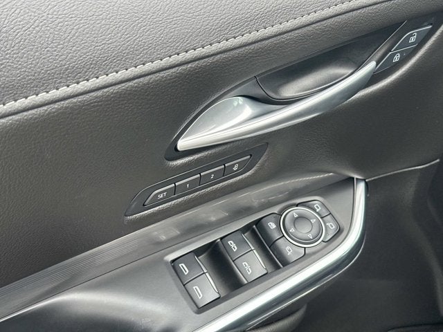 2024 Cadillac XT4 FWD Premium Luxury