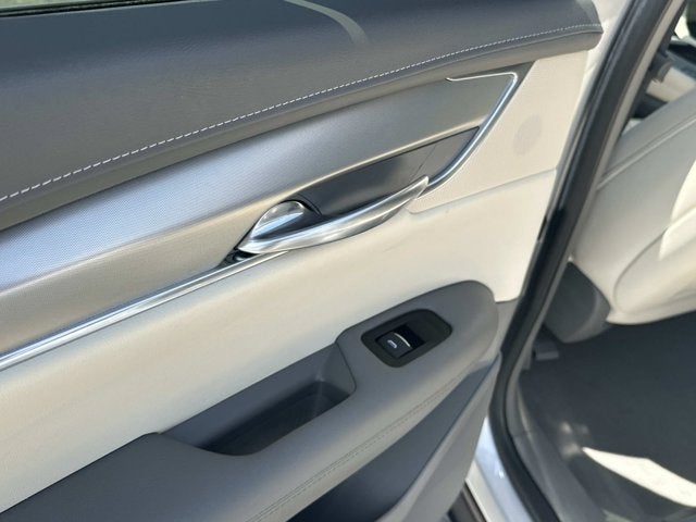 2025 Cadillac XT5 FWD Luxury