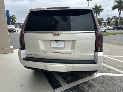 2018 Cadillac Escalade Premium Luxury