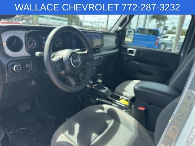 2024 Jeep Gladiator Sport S