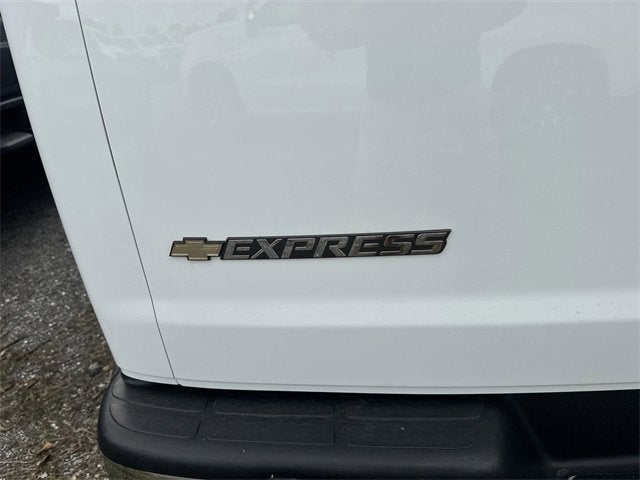 2024 Chevrolet Express Cargo 2500 WT