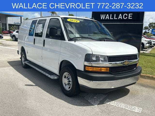 2024 Chevrolet Express Cargo 2500 WT