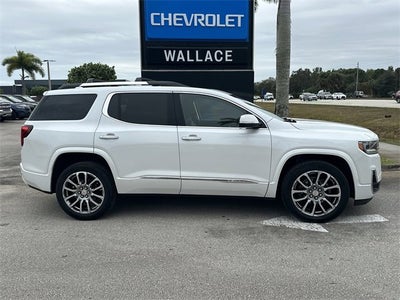 2023 GMC Acadia Denali