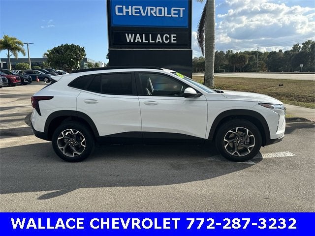 2024 Chevrolet Trax LT